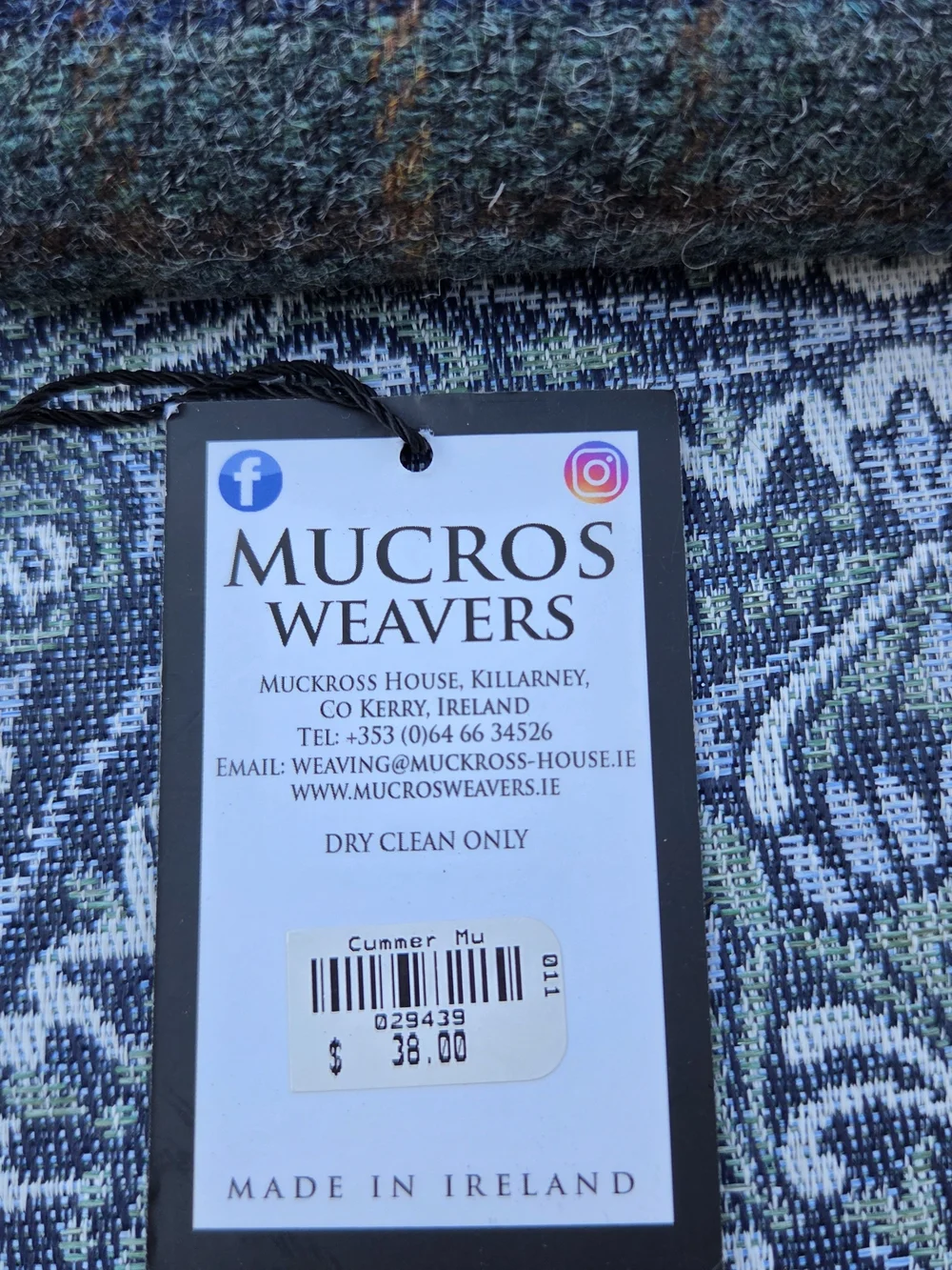 Mucros Weavers Women's Tweed Wristlet Wallet - Green, Brown, and Blue Brand New!